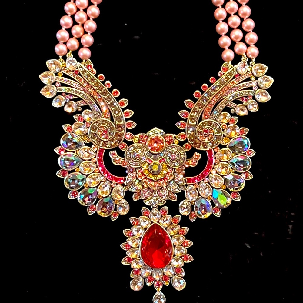 Heidi Daus Shangri’la Nexklace and Earrings